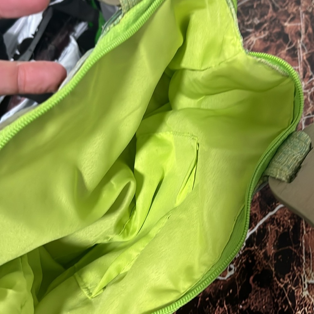 Handbag - Picture 4 of 5